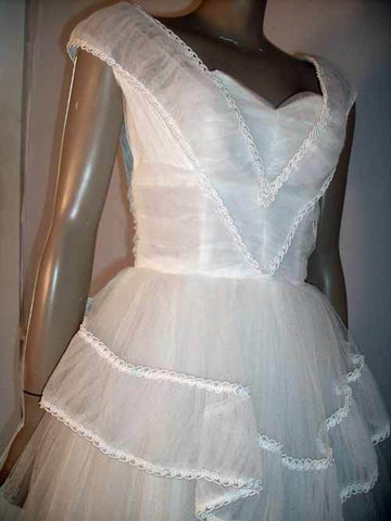 Vintage 50's White Shelf Bust Ballerina Length Prom Wedding Gown S Small 32B