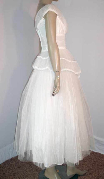 Vintage 50's White Shelf Bust Ballerina Length Prom Wedding Gown S Small 32B